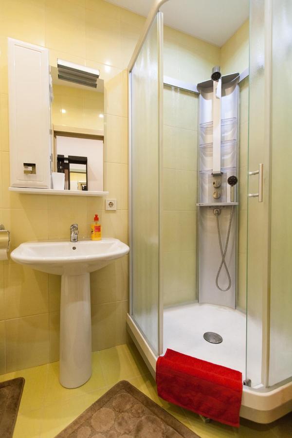 Sun City Apart Hotel Dnipro Luaran gambar