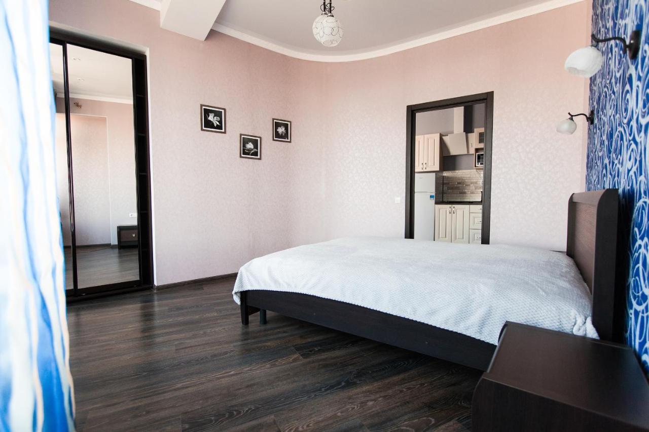 Sun City Apart Hotel Dnipro Luaran gambar